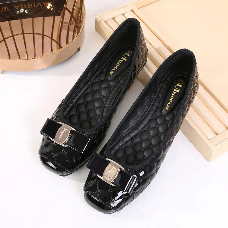 Ballerines Vernis Brillantes – Élégance et Confort Quotidien