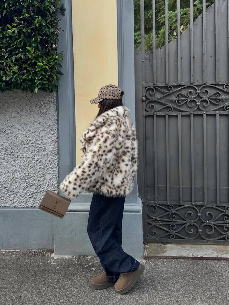 Veste en Fausse Fourrure Léopard | Style Audacieux et Confortable – Image 5